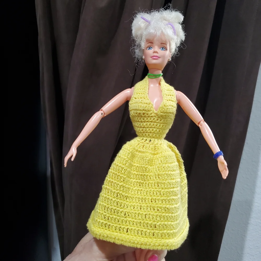 Hand Crocheted Yellow Barbie Doll Dress *NO DOLL* Vintage 💛